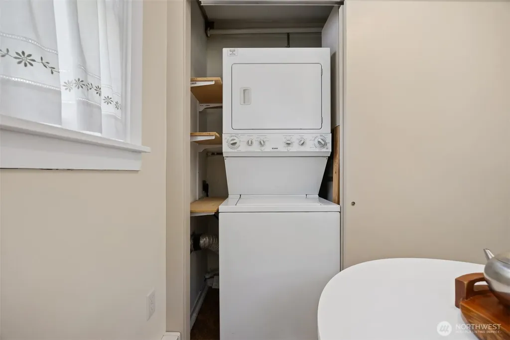 1715 Mill Avenue Bellingham WA 98225