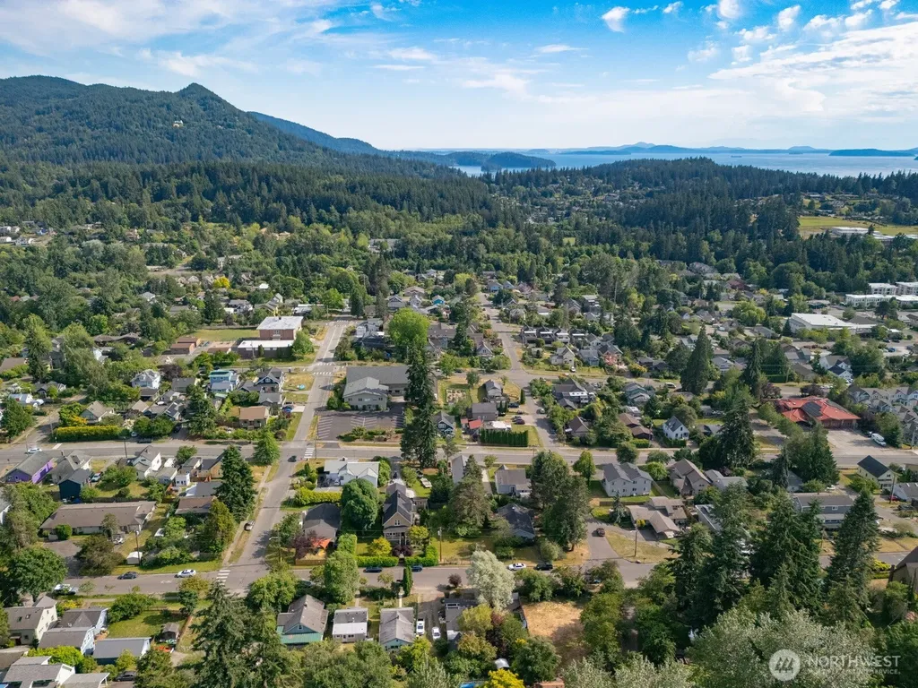 1715 Mill Avenue Bellingham WA 98225