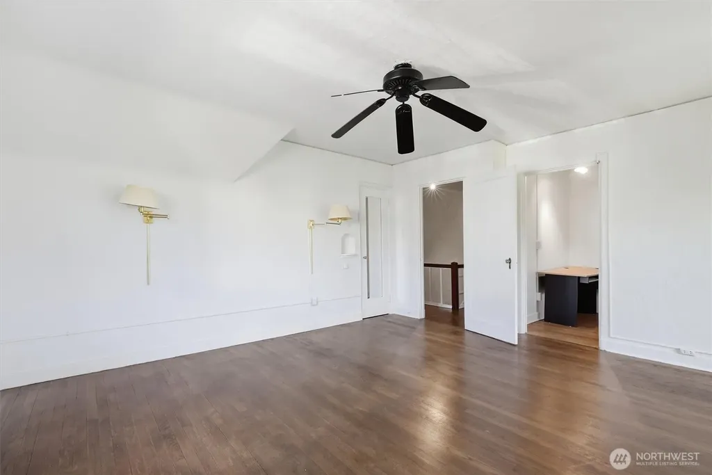 111 14th Avenue E Seattle WA 98112