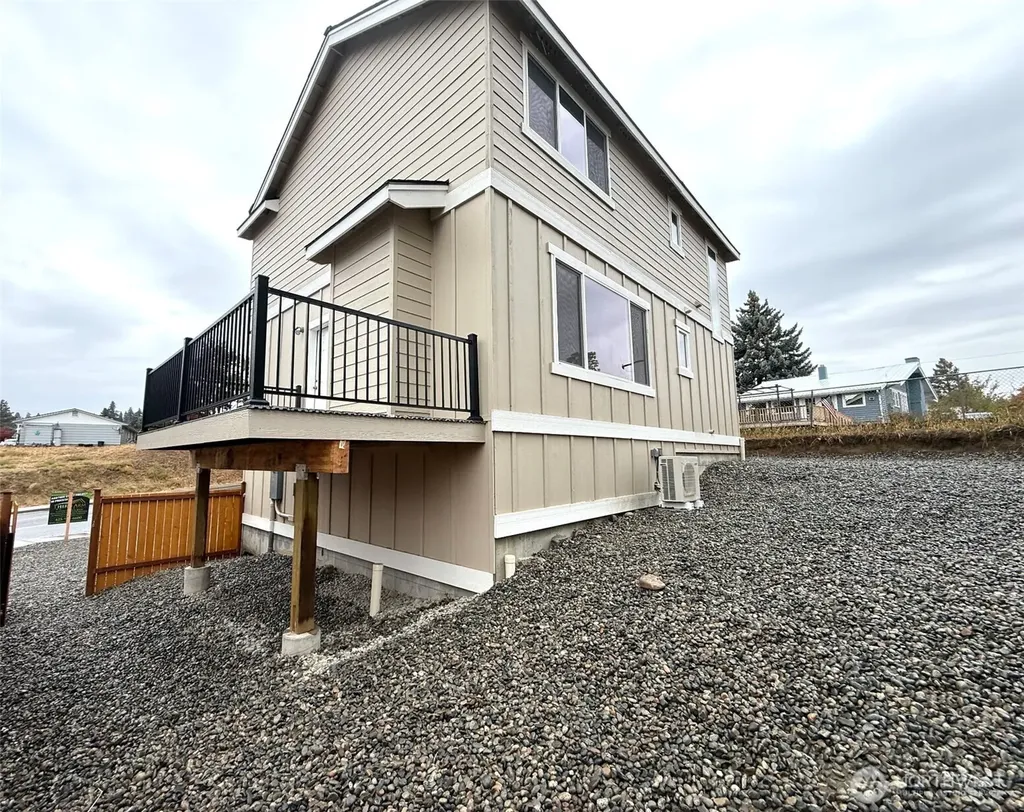 604 Ross Canyon Road Omak WA 98841
