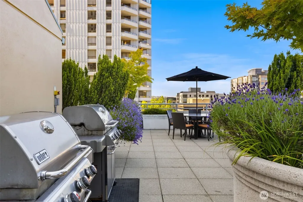 2600 2nd Avenue Seattle WA 98121