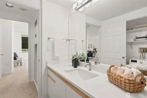 2600 2nd Avenue Seattle WA 98121