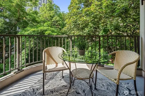 1120 Spring Street Seattle WA 98104