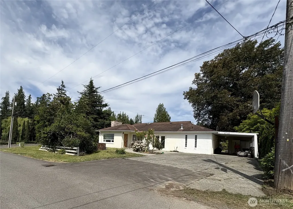 27122 82nd Drive NW Stanwood WA 98292