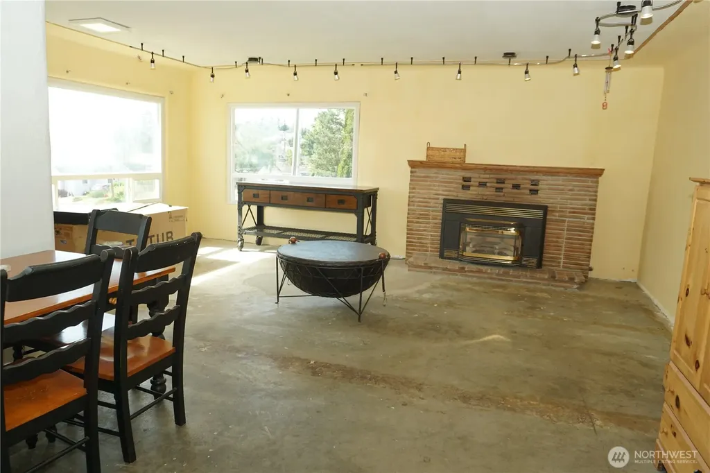 27122 82nd Drive NW Stanwood WA 98292