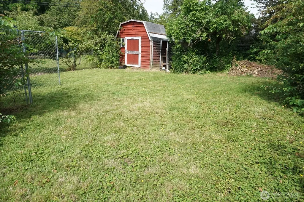 27122 82nd Drive NW Stanwood WA 98292