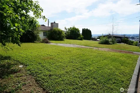 27122 82nd Drive NW Stanwood WA 98292