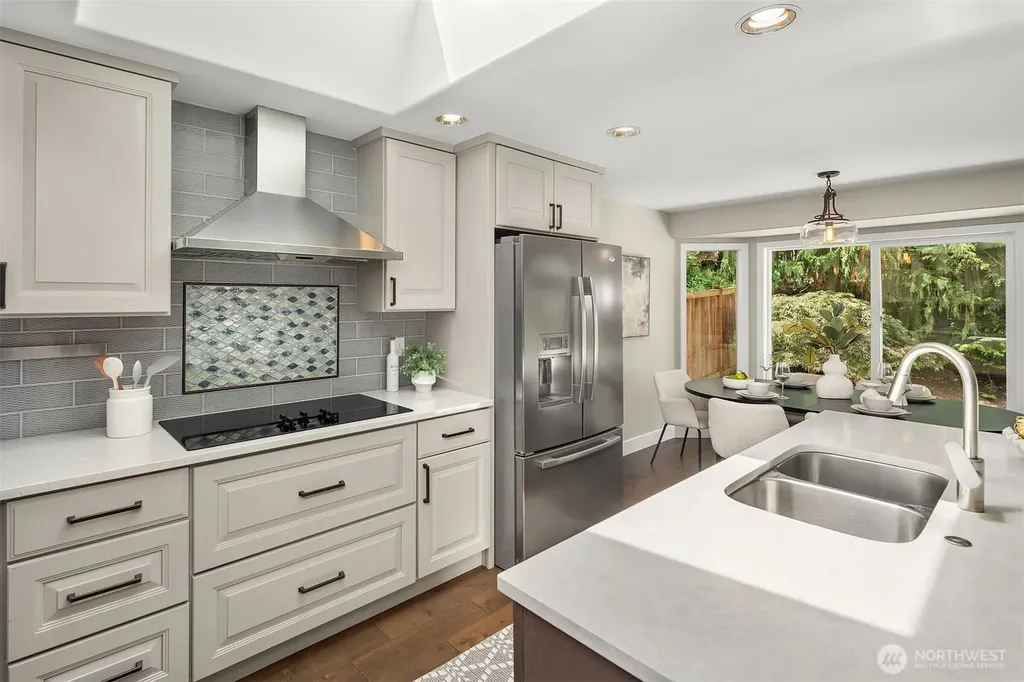 1815 Field Avenue NE Renton WA 98059