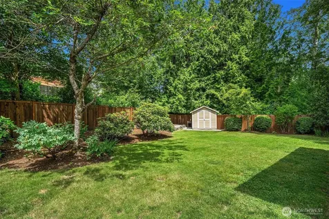 1815 Field Avenue NE Renton WA 98059
