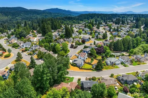 1815 Field Avenue NE Renton WA 98059