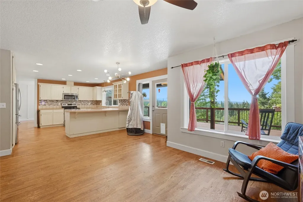 21013 NE 273rd Street Battle Ground WA 98604