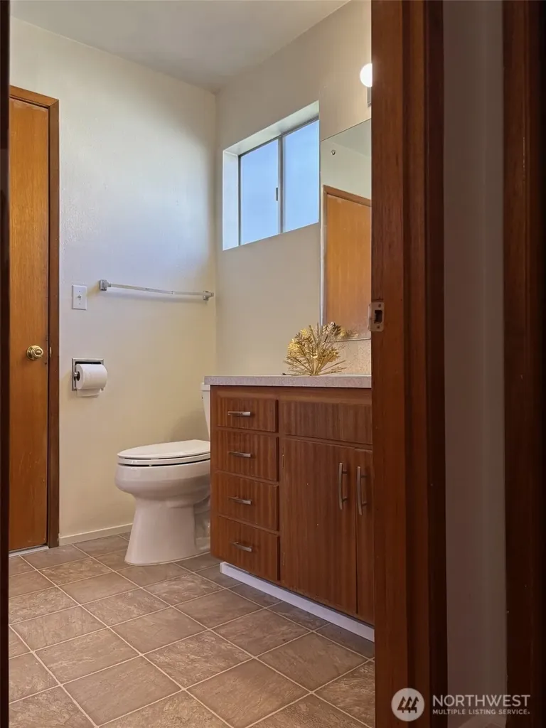8808 Monte Cristo Drive Everett WA 98208