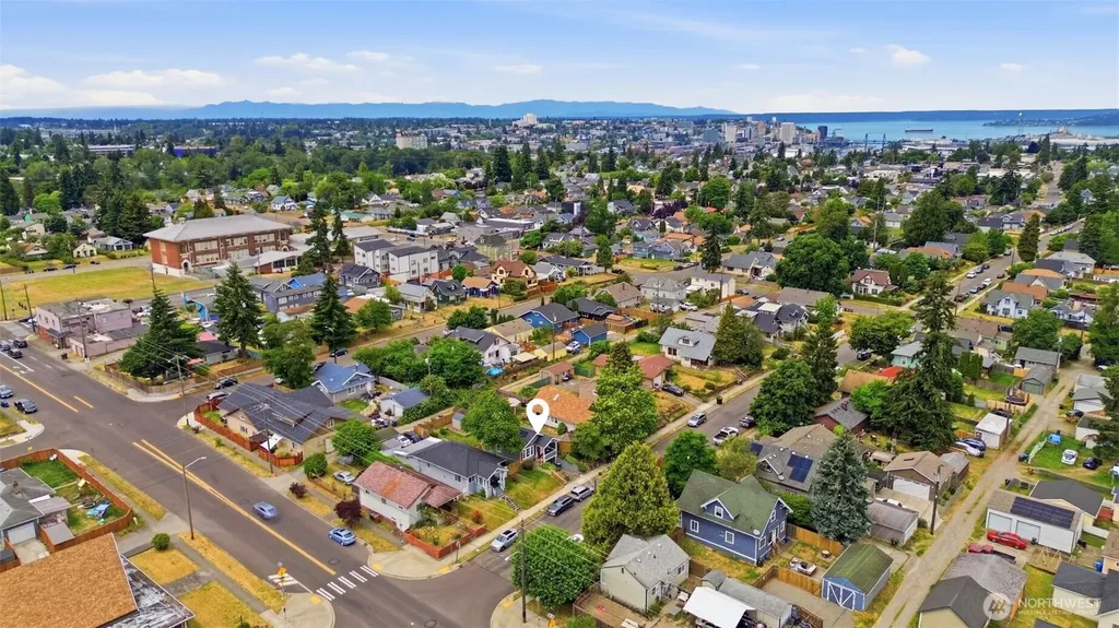 3734 E I Street Tacoma WA 98404
