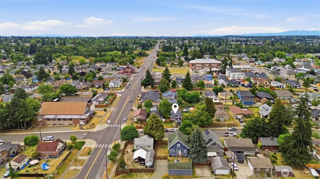 3734 E I Street Tacoma WA 98404