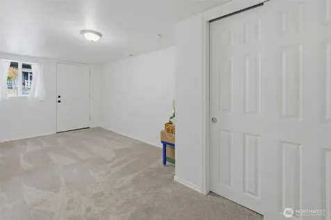 3734 E I Street Tacoma WA 98404