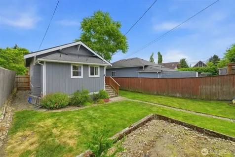 3734 E I Street Tacoma WA 98404
