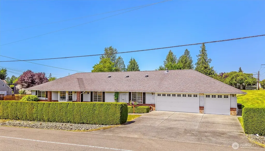8709 8th Street SE Lake Stevens WA 98258