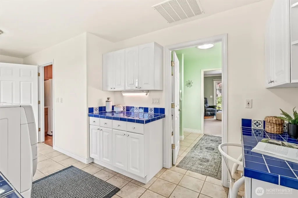 8709 8th Street SE Lake Stevens WA 98258