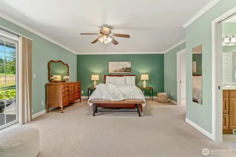 8709 8th Street SE Lake Stevens WA 98258