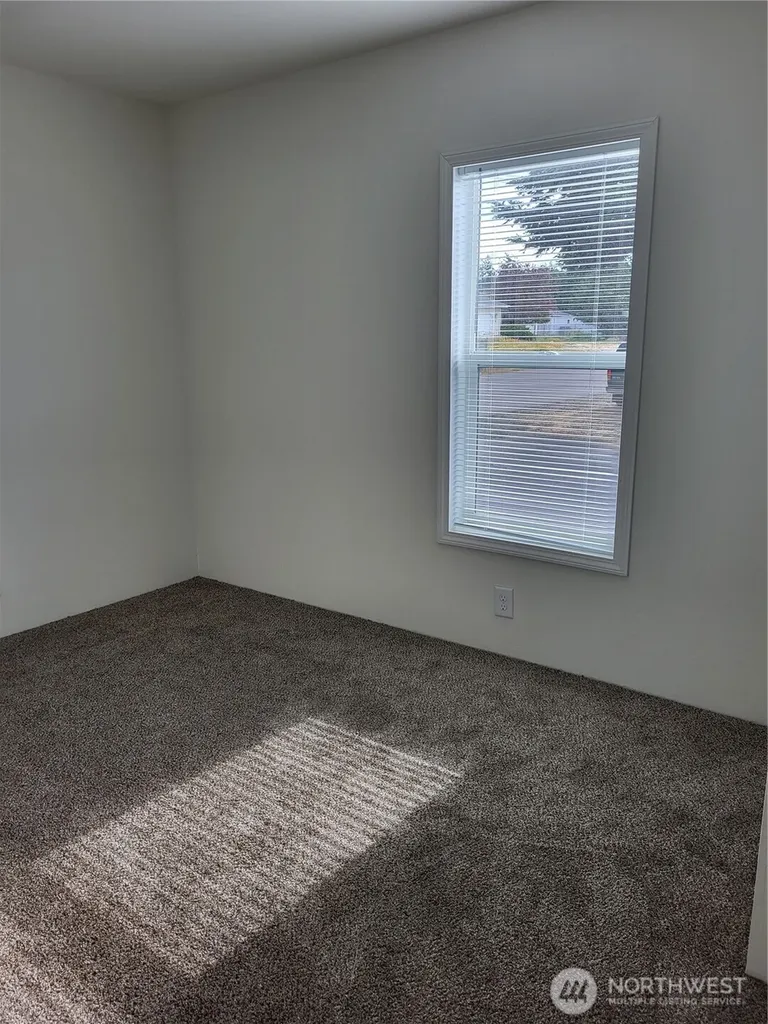 340 W Prairie Street Sequim WA 98382