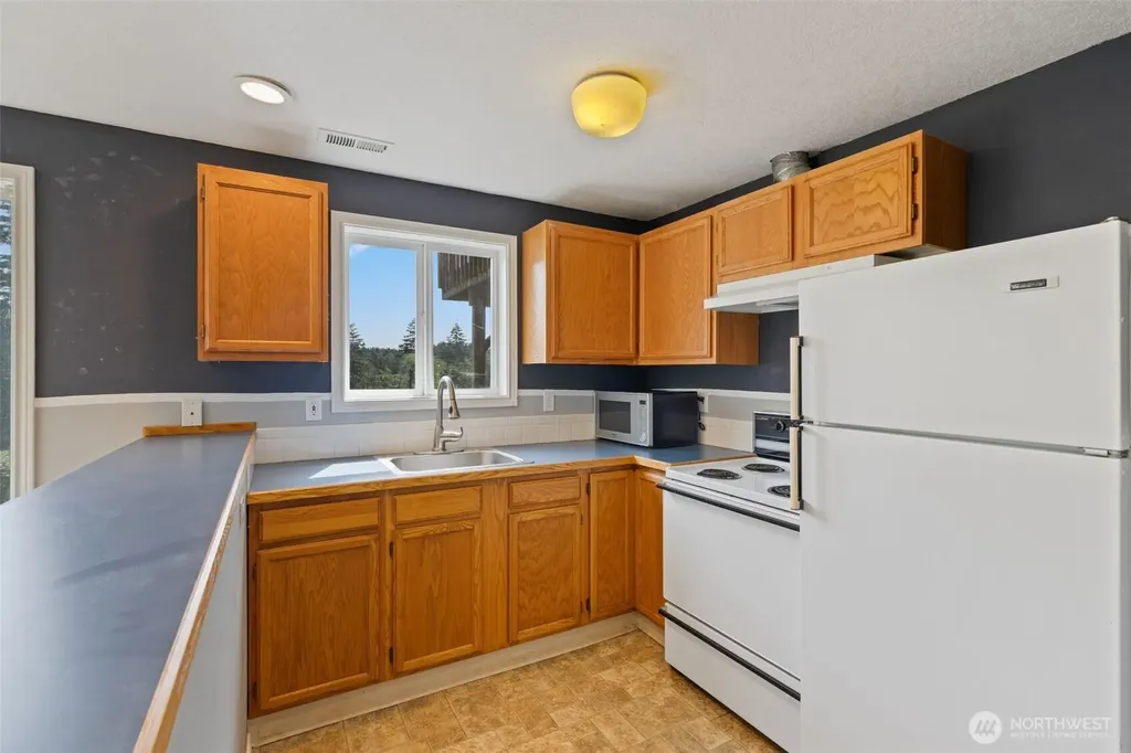 35211 NE 127th Avenue La Center WA 98629