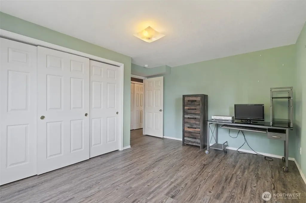 35211 NE 127th Avenue La Center WA 98629