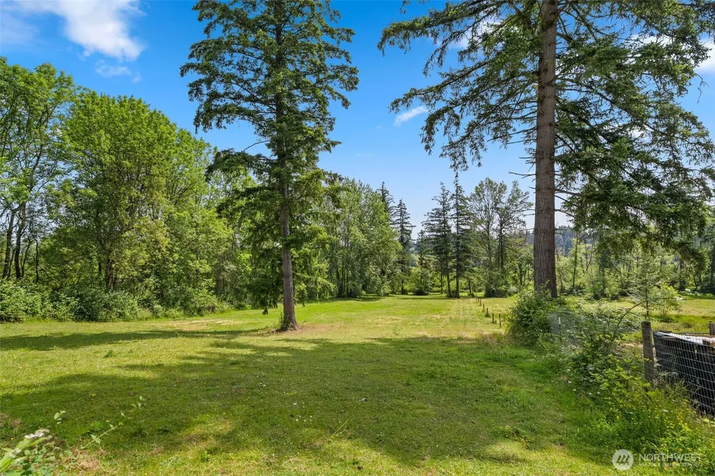 35211 NE 127th Avenue La Center WA 98629
