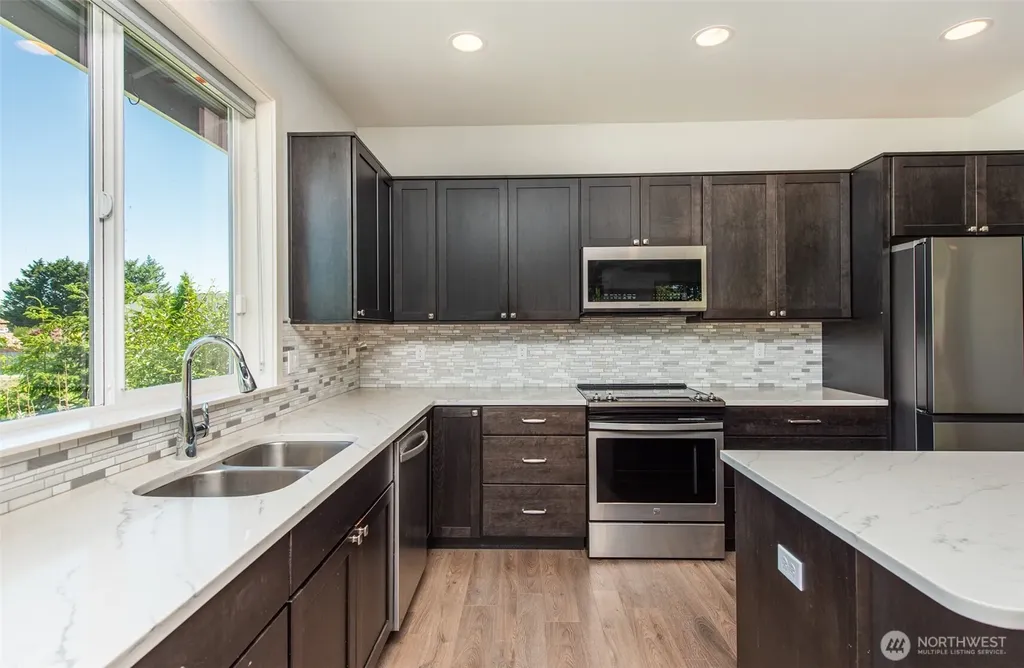 160 Blue Glacier Loop Sequim WA 98382