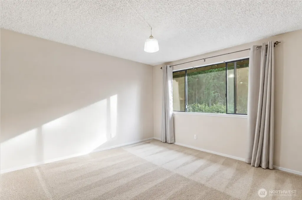 2901 27th Place SE Auburn WA 98092