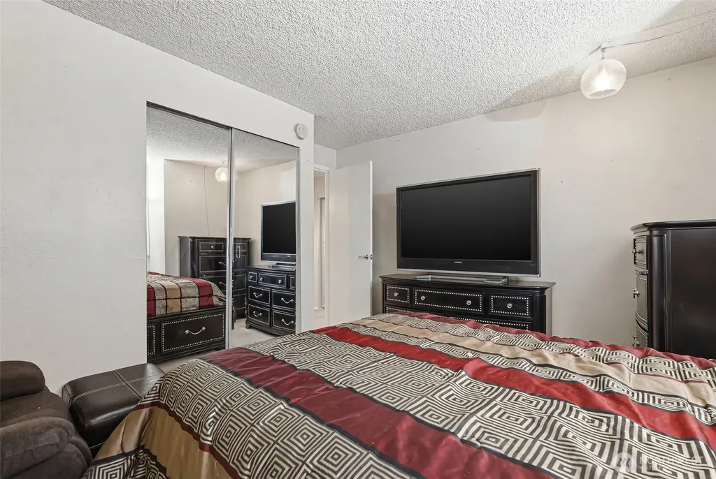 2901 27th Place SE Auburn WA 98092