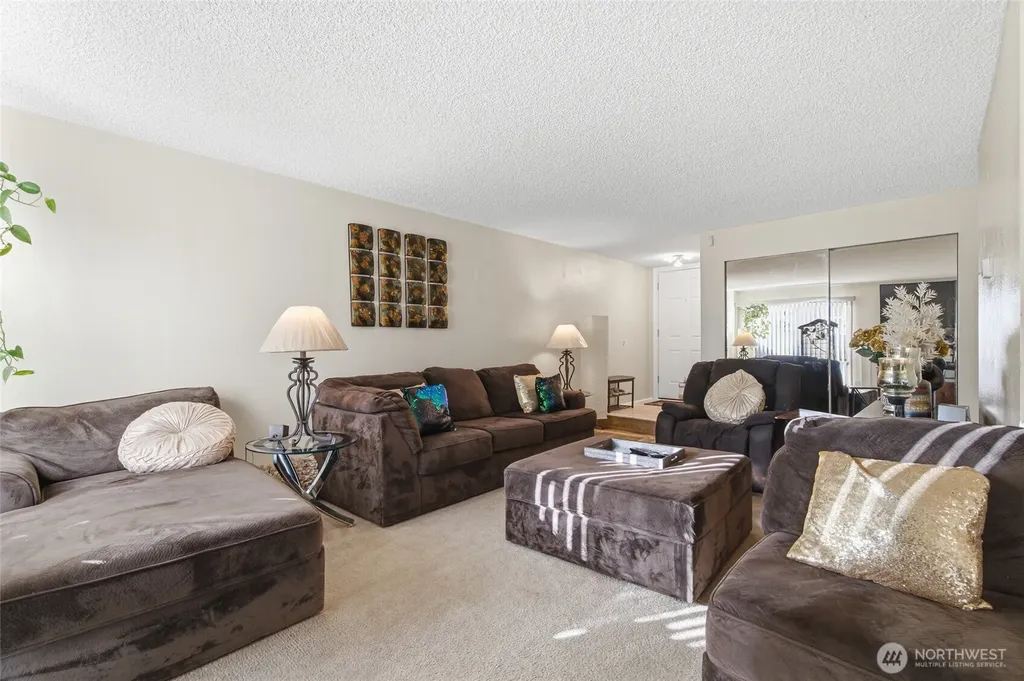 2901 27th Place SE Auburn WA 98092