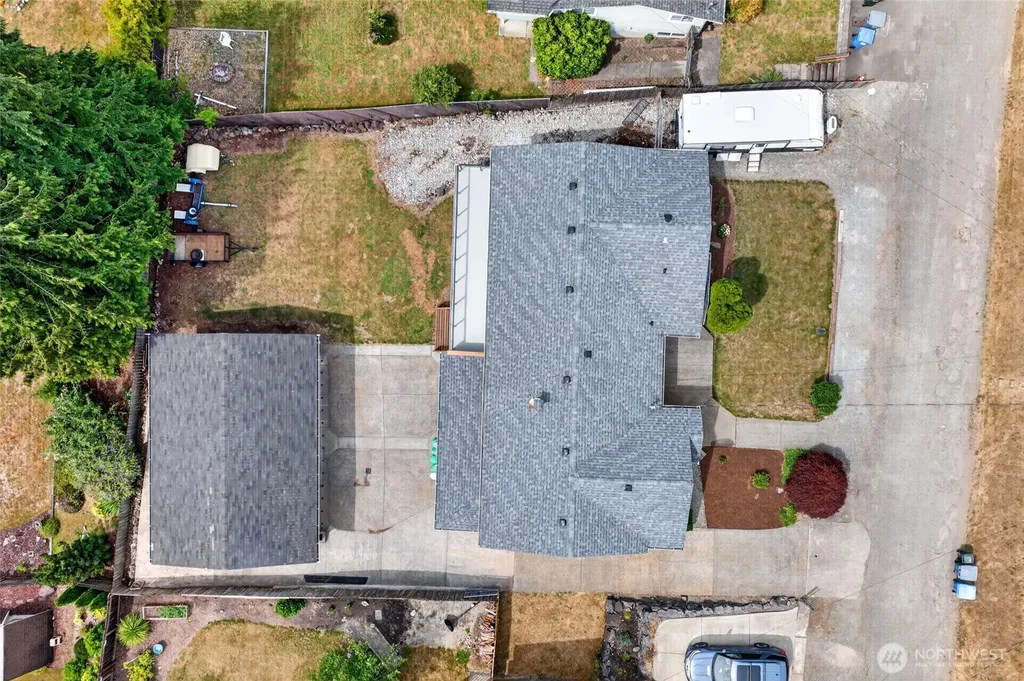 405 14th Avenue Milton WA 98354