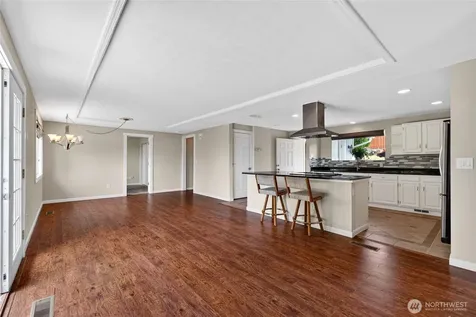 405 14th Avenue Milton WA 98354