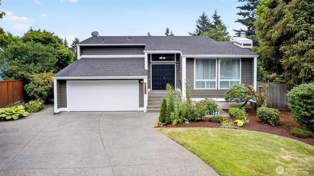 31851 25th Avenue SW Federal Way WA 98023