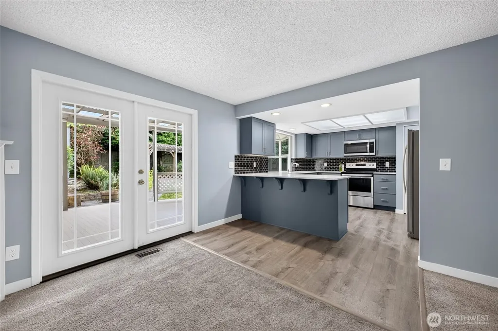 31851 25th Avenue SW Federal Way WA 98023