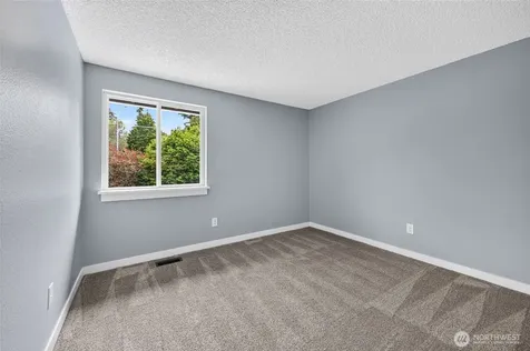 31851 25th Avenue SW Federal Way WA 98023