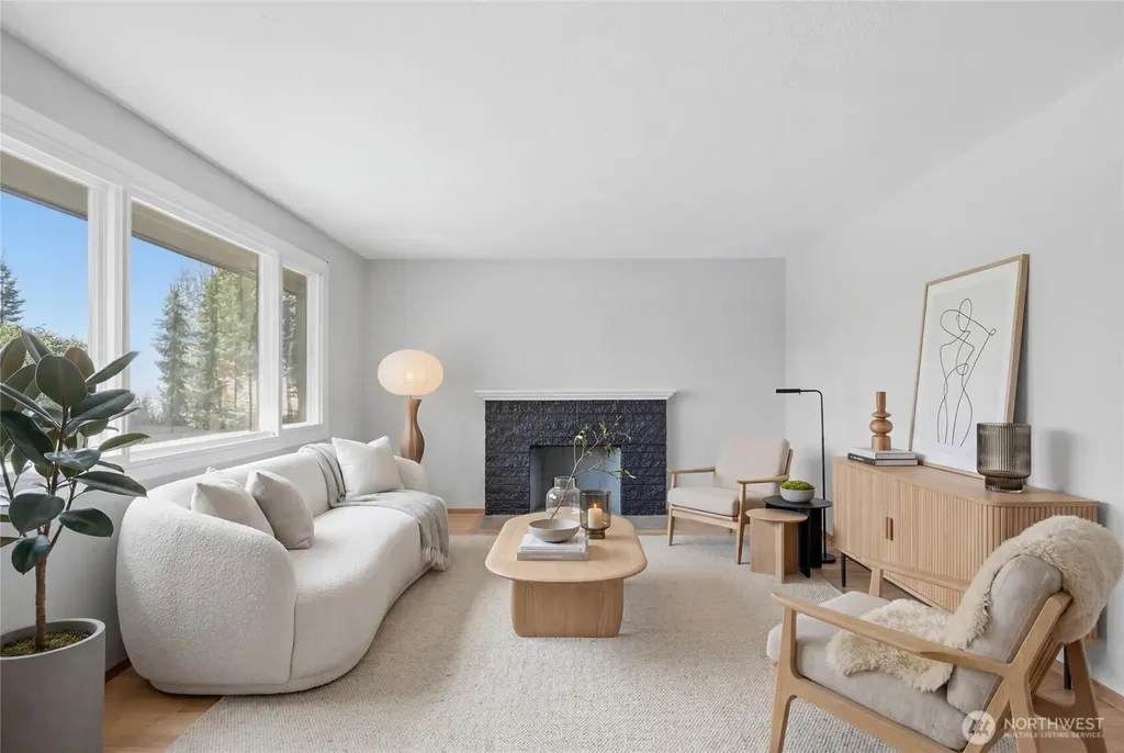 21144 31st Avenue S Seatac WA 98198