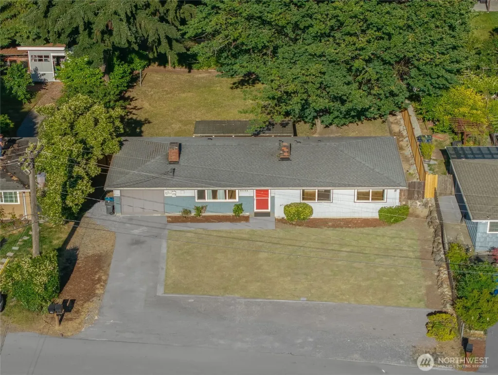 21144 31st Avenue S Seatac WA 98198