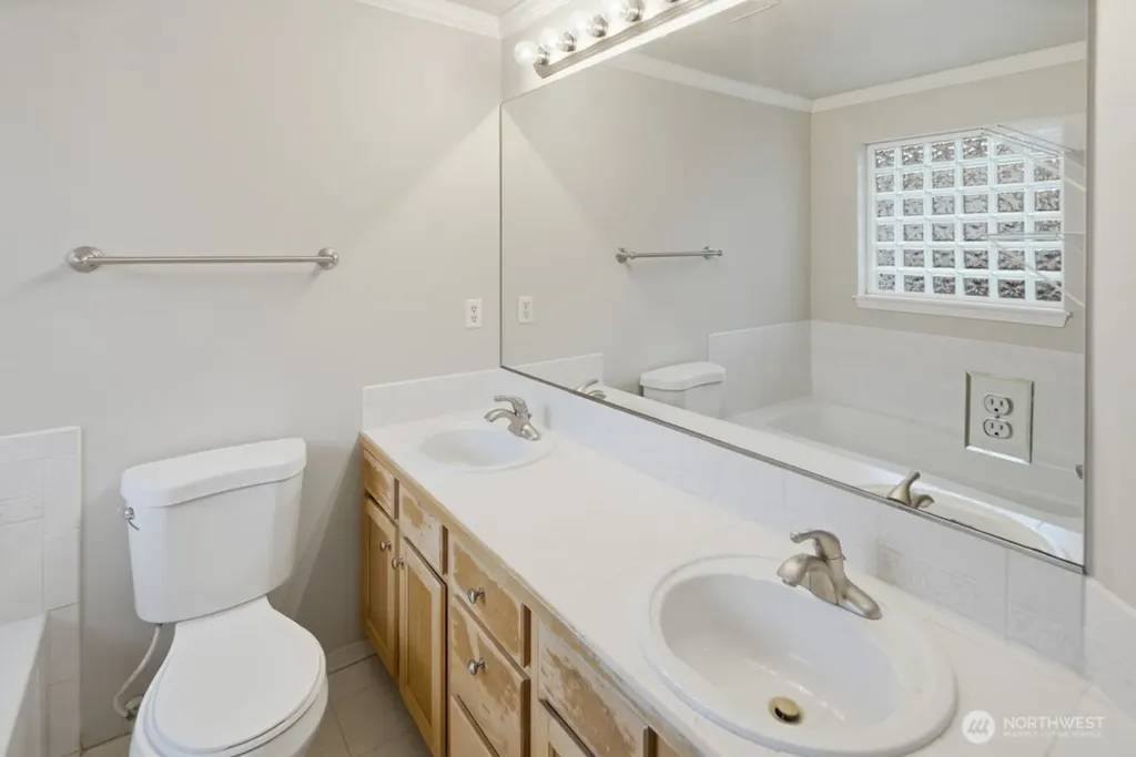 14868 SE 16th Street Bellevue WA 98007
