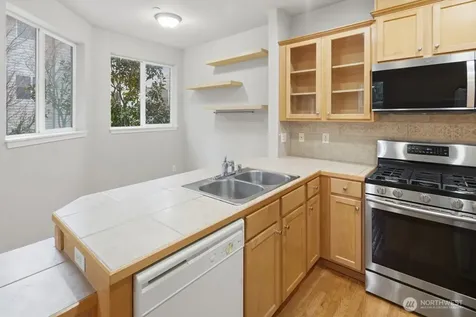 14868 SE 16th Street Bellevue WA 98007