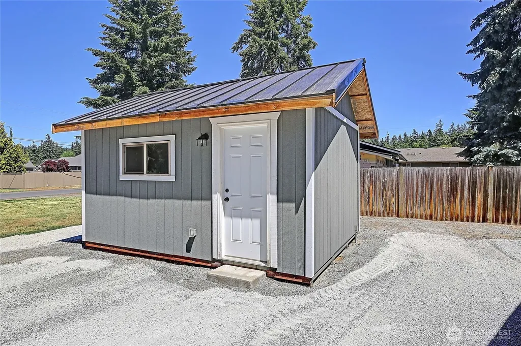 663 Chapman Road Camano Island WA 98282