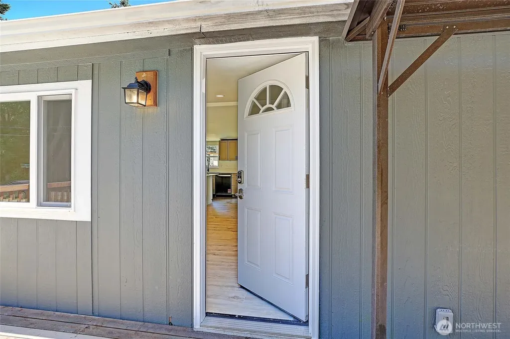 663 Chapman Road Camano Island WA 98282