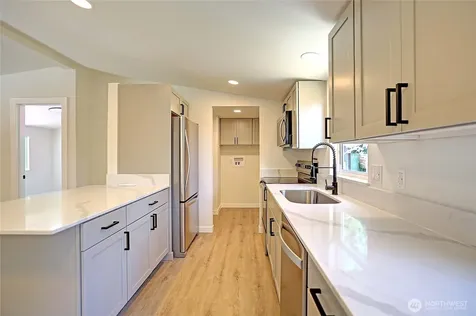 663 Chapman Road Camano Island WA 98282