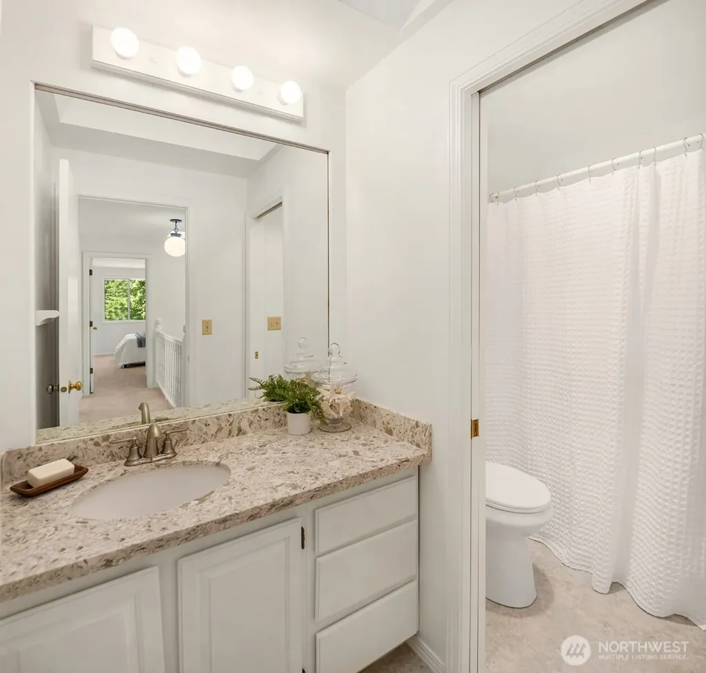 4230 205th Place NE Sammamish WA 98074