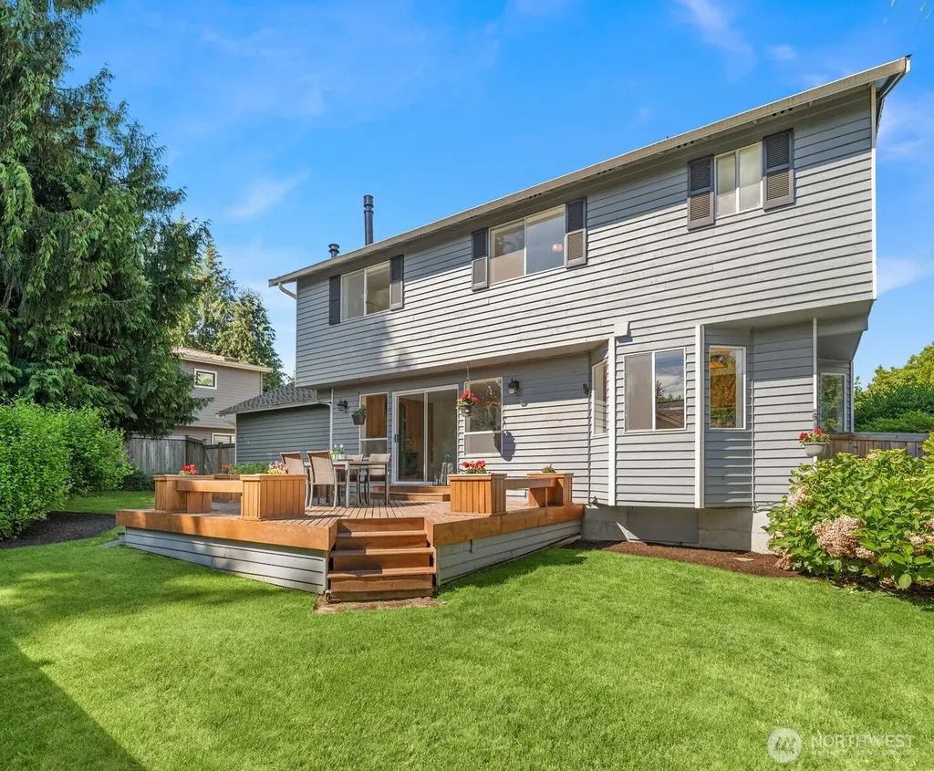 4230 205th Place NE Sammamish WA 98074
