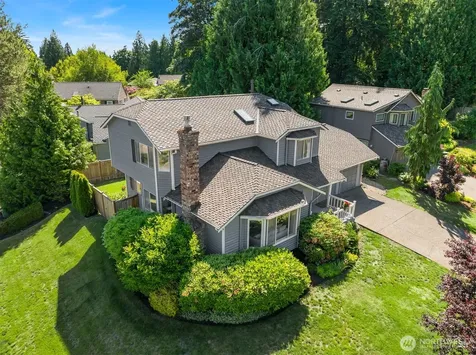 4230 205th Place NE Sammamish WA 98074