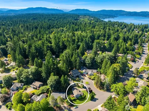4230 205th Place NE Sammamish WA 98074