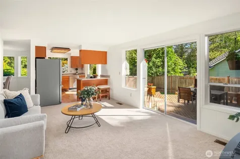4230 205th Place NE Sammamish WA 98074