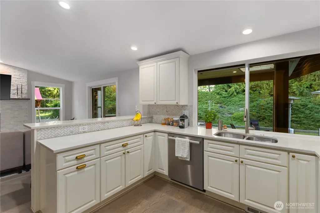 16816 SE Lake Moneysmith Road Auburn WA 98092