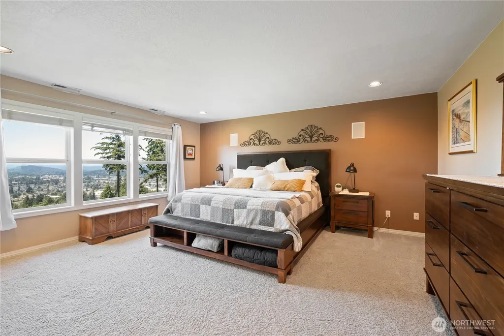 95 Banyon Drive Kelso WA 98626